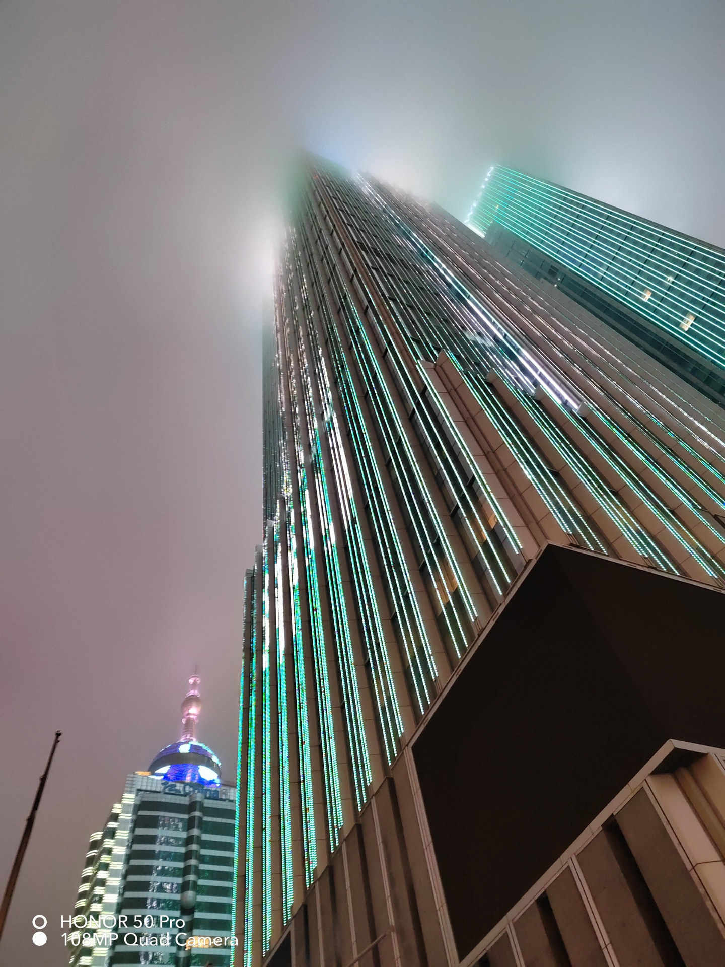 pBonjourppbrppLa-série-des-Honor-50-a-été-présenté-le-16-juin-à