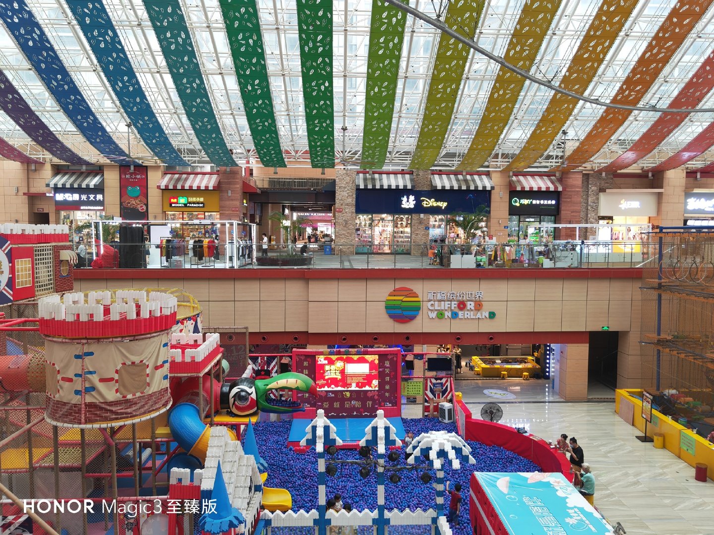 pspan-stylefont-size18pxspanBonjour-à-tous-les-fans-spanspanppspan