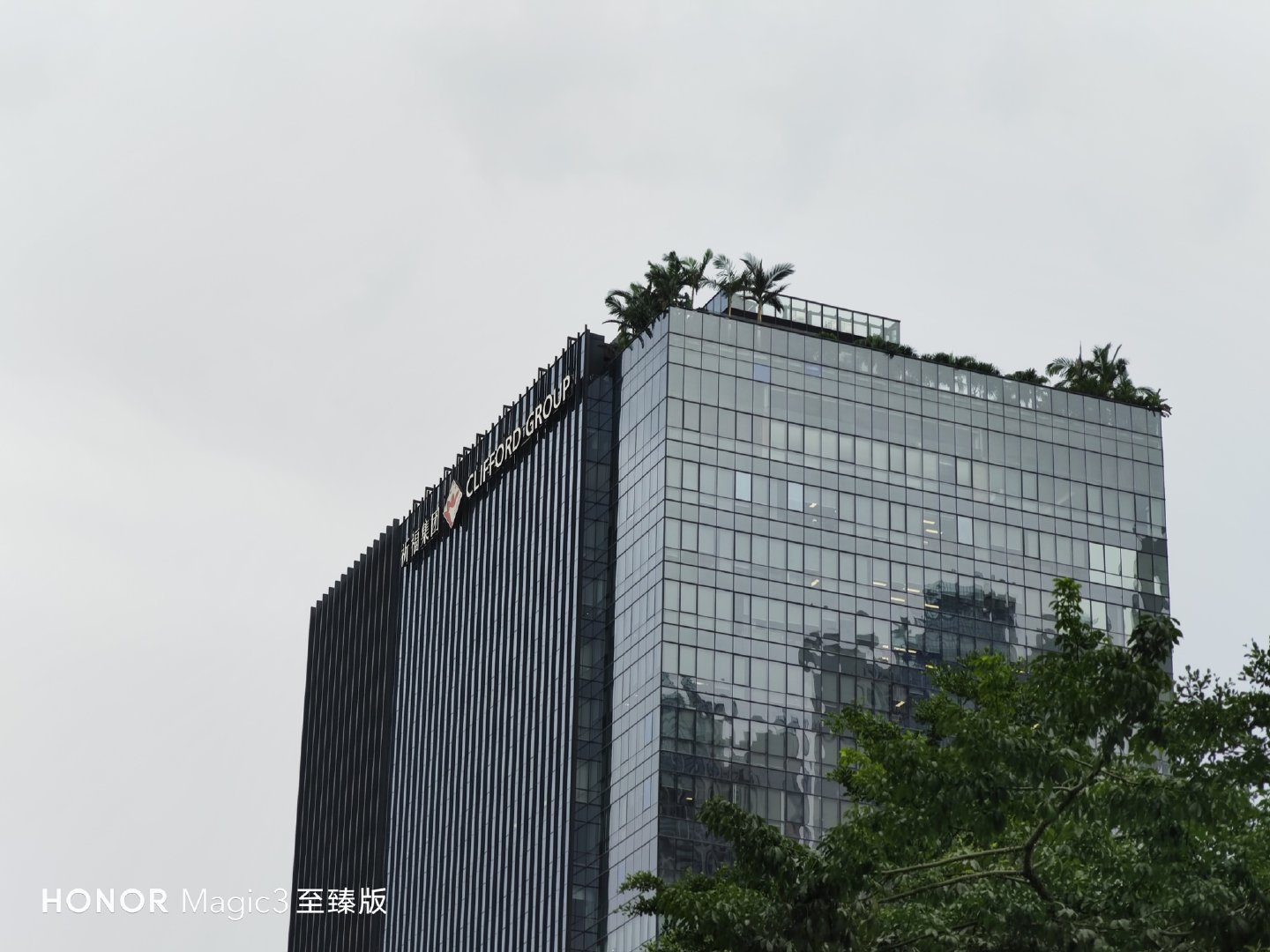 pspan-stylefont-size18pxspanBonjour-à-tous-les-fans-spanspanppspan