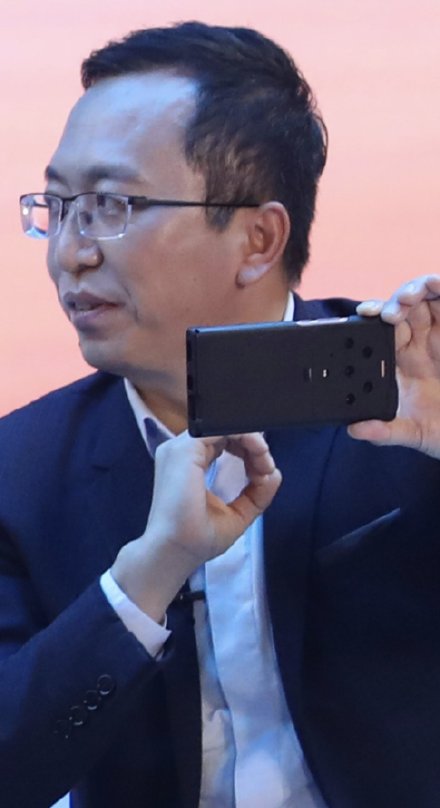 pBonjourppbrppLors-dune-conférence-de-presse-Mr-Zhao-a-laissé