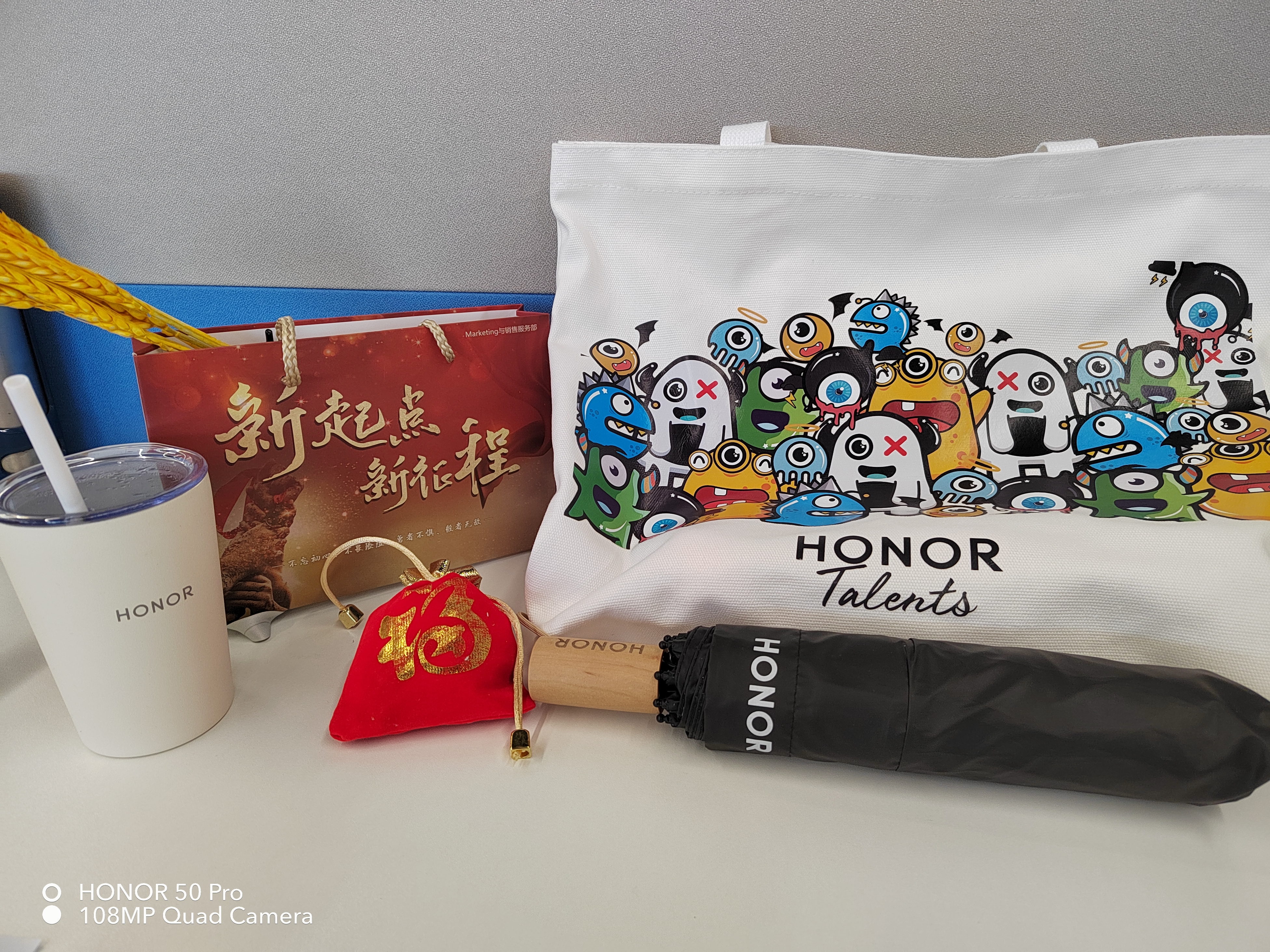 pspanSalut-chers-HONOR-fansspanppspanAujourdhui-une-partie-des