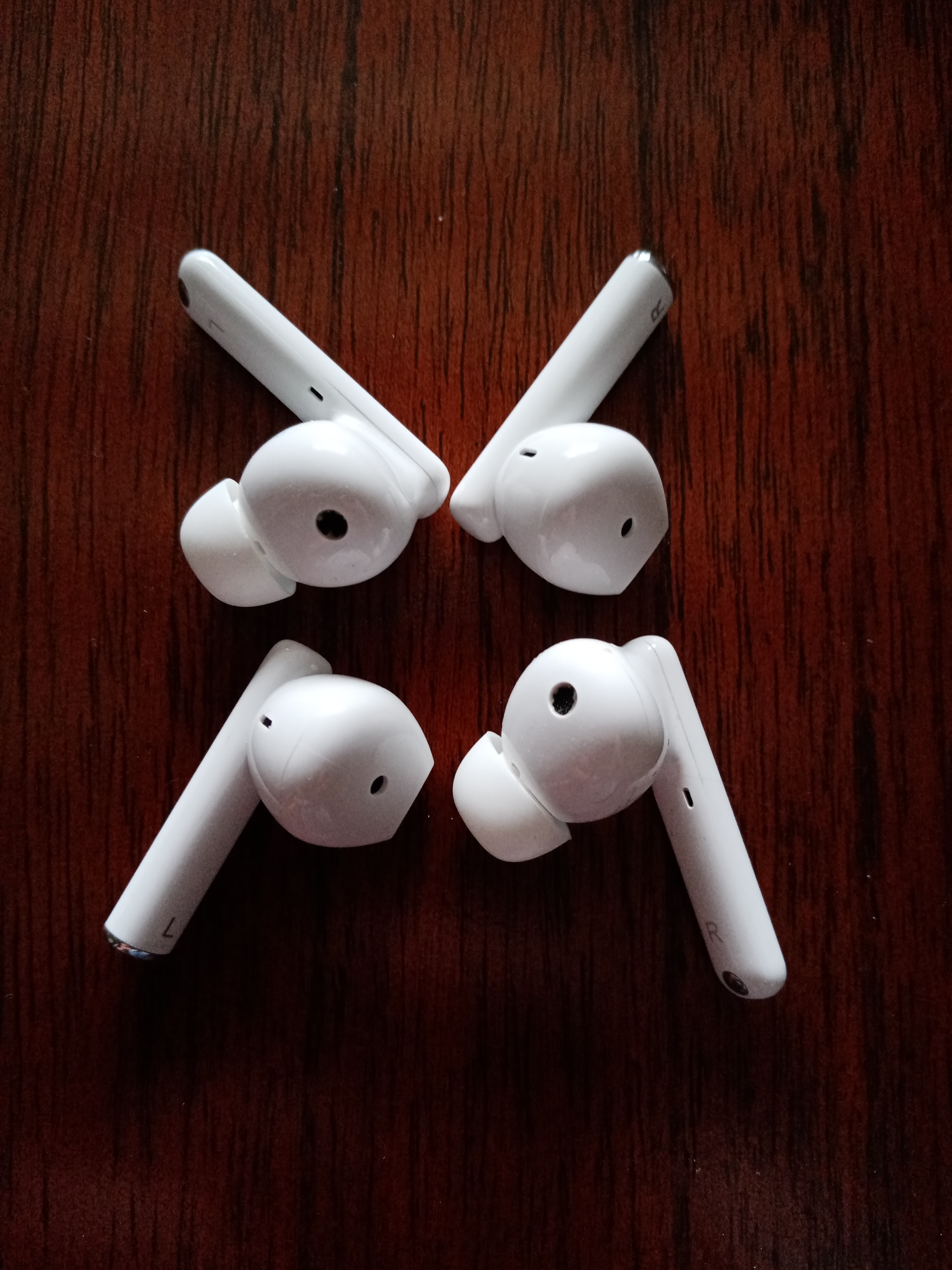 pBonjour-ppbrppJe-vous-propose-un-petit-comparatif-entre-les-Honor-2