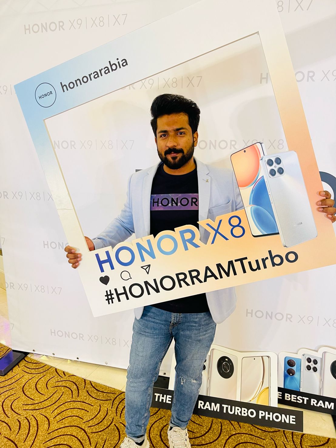 pspan-stylefont-size18pxBonjour-à-tous-les-fans-dstrongHONORstrong