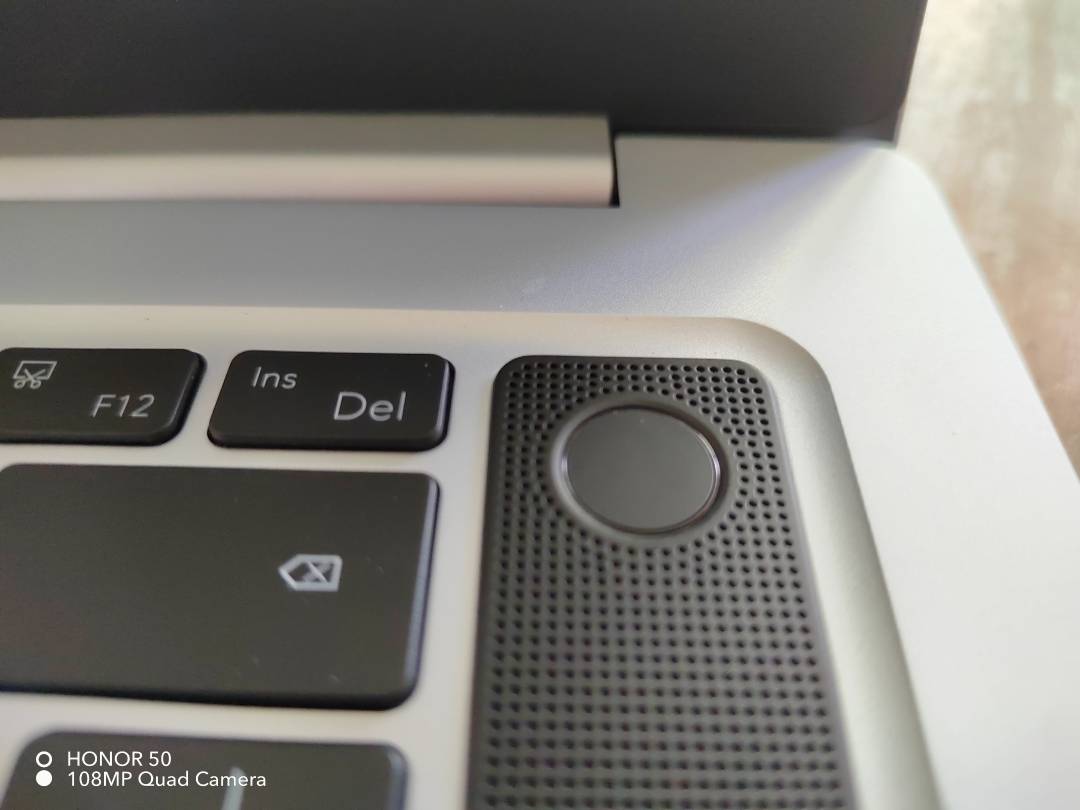 pspan-stylefont-size18pxBonjour-à-tous-les-fans-dstrongHONORstrong