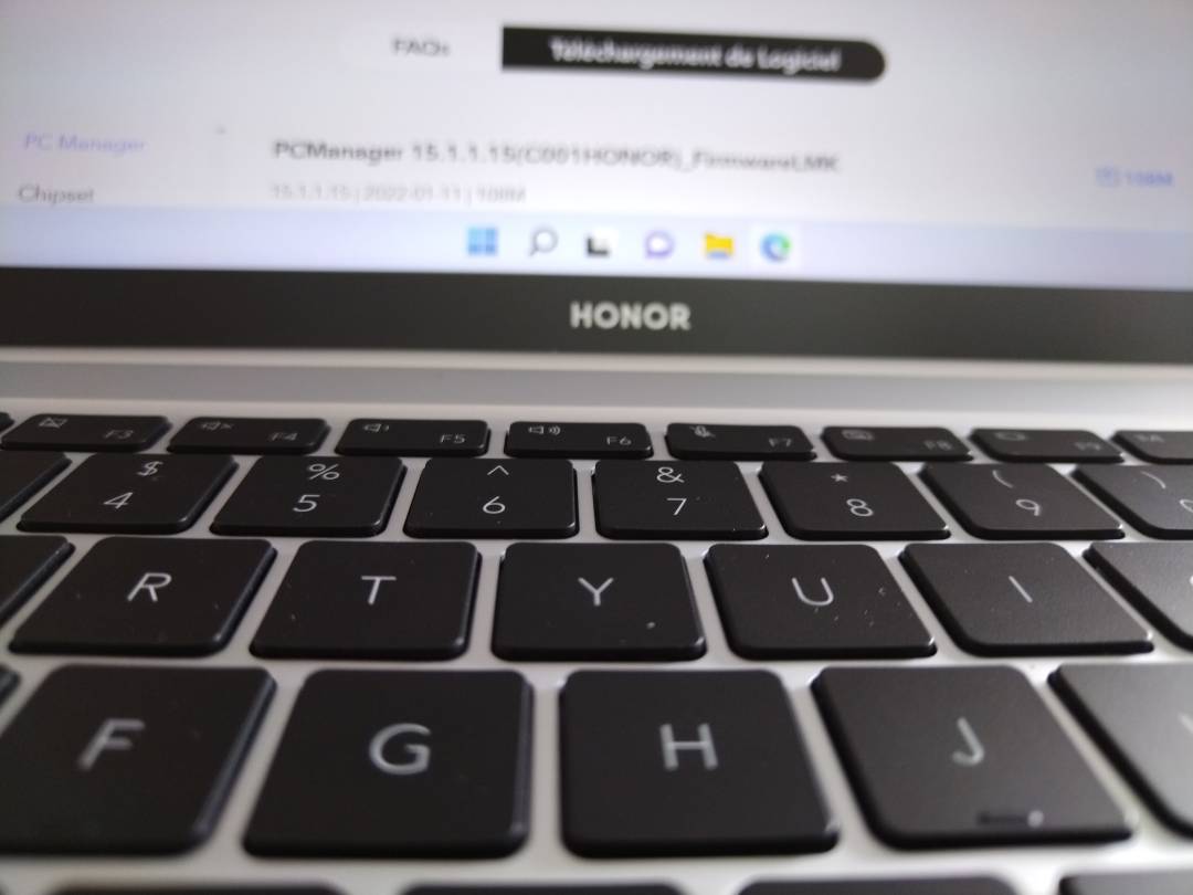 pspan-stylefont-size18pxBonjour-à-tous-les-fans-dstrongHONORstrong