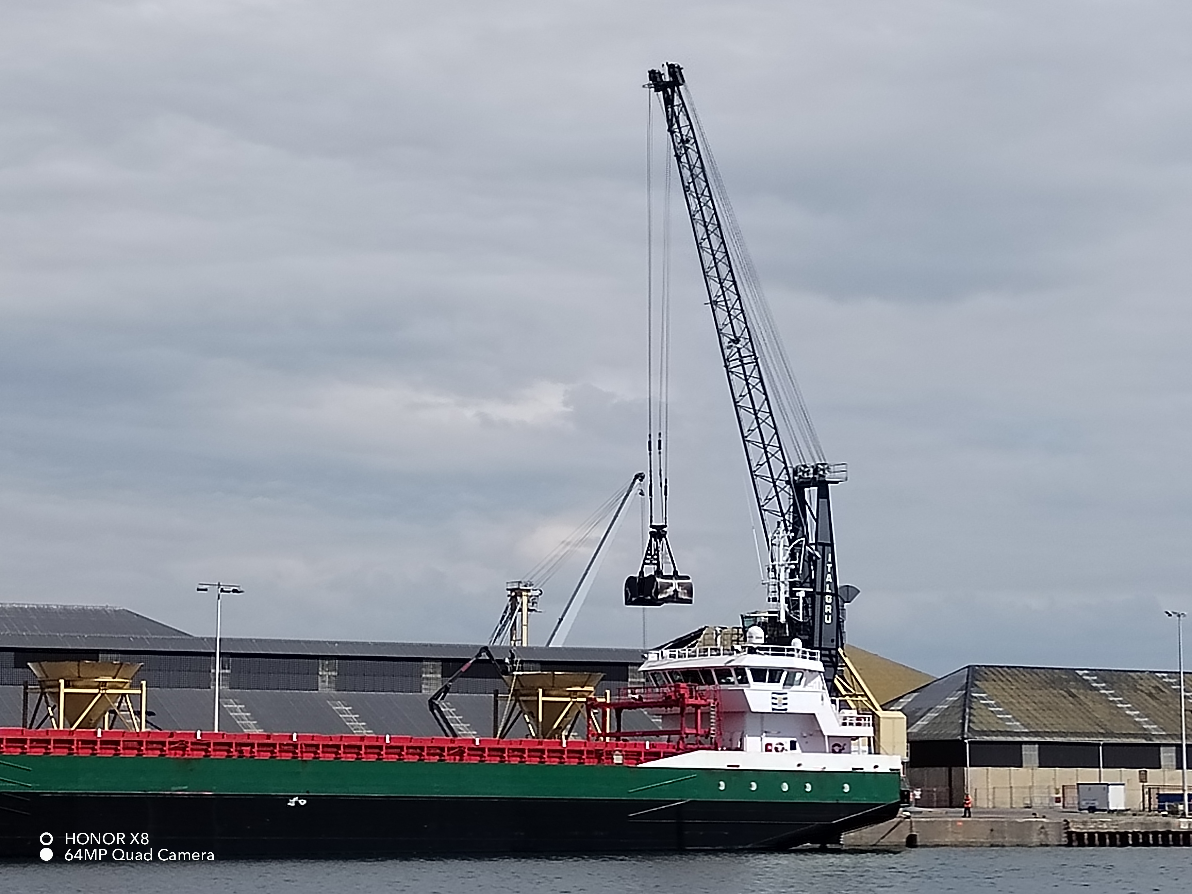 pBonjourppbrppJe-vous-propose-un-petit-comparatif-photo-entre-le-Honor