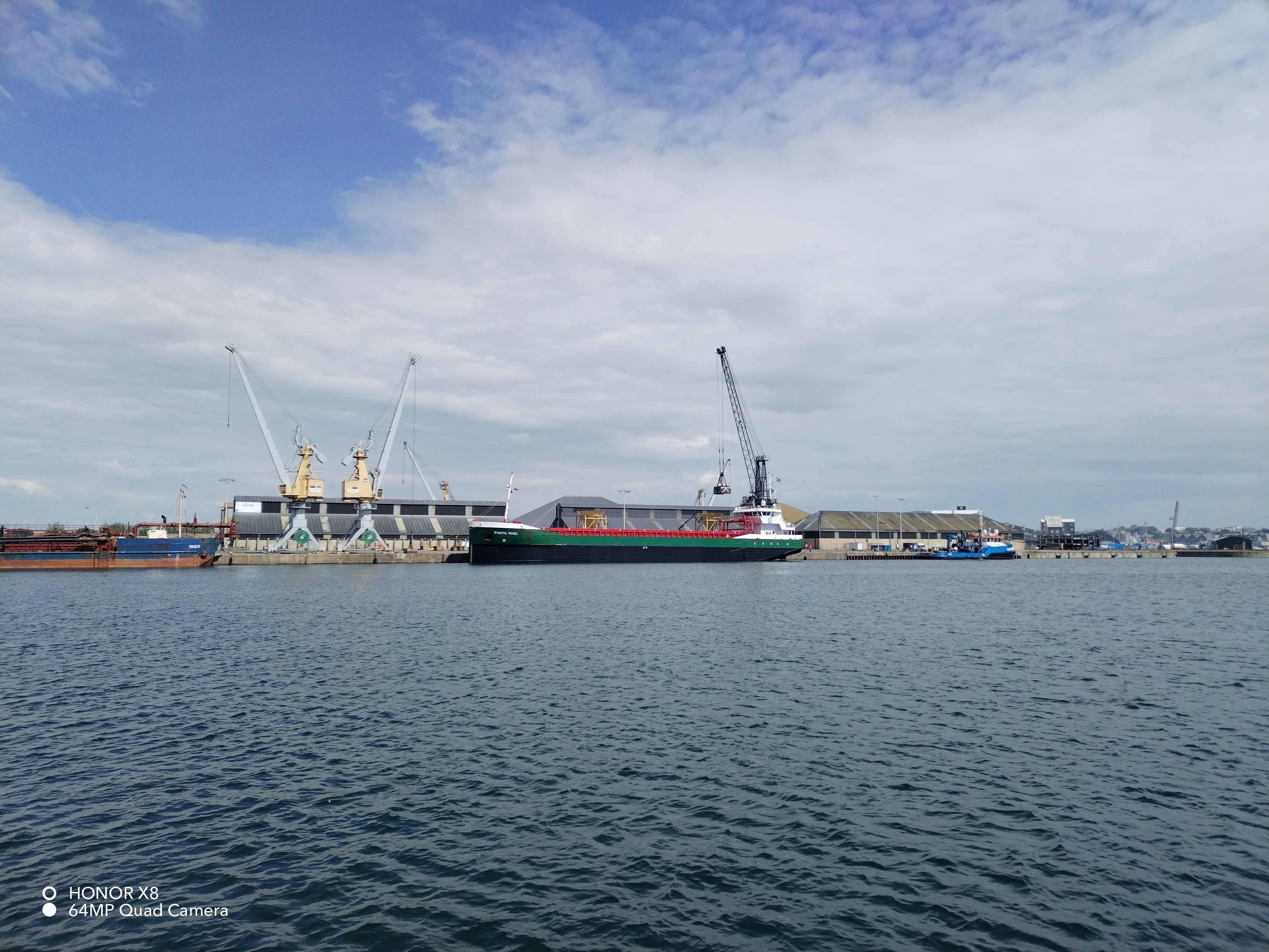 pBonjourppbrppJe-vous-propose-un-petit-comparatif-photo-entre-le-Honor