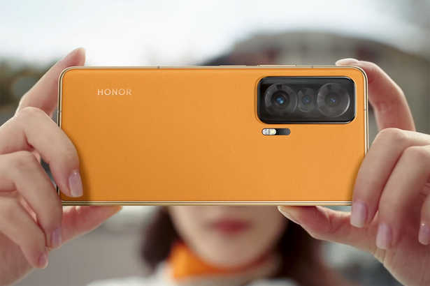 pstrongHONOR-Magic-Vs-un-potente-flagship-che-sfida