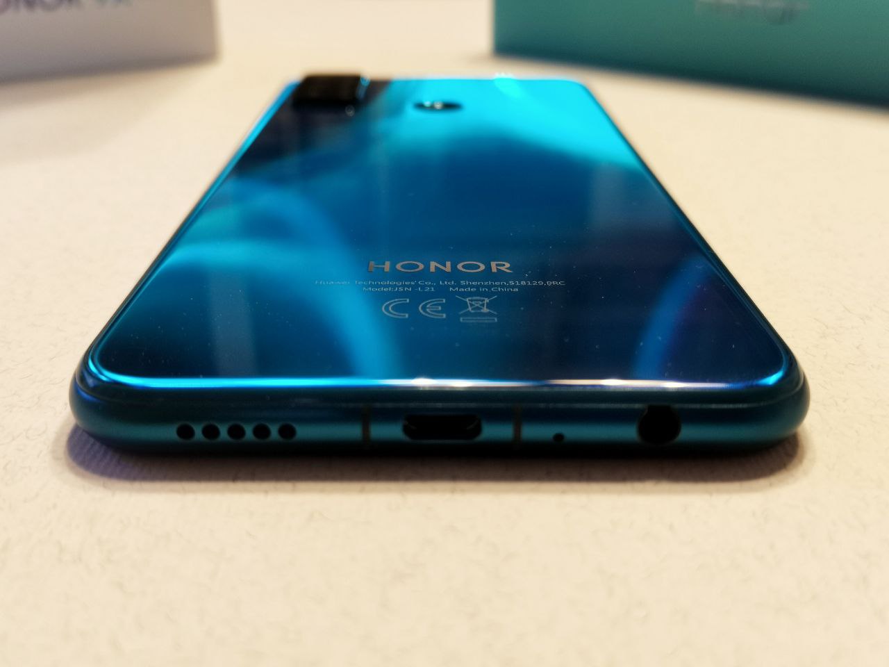 HONOR-9X-Lite-unboxing-e-dettagli