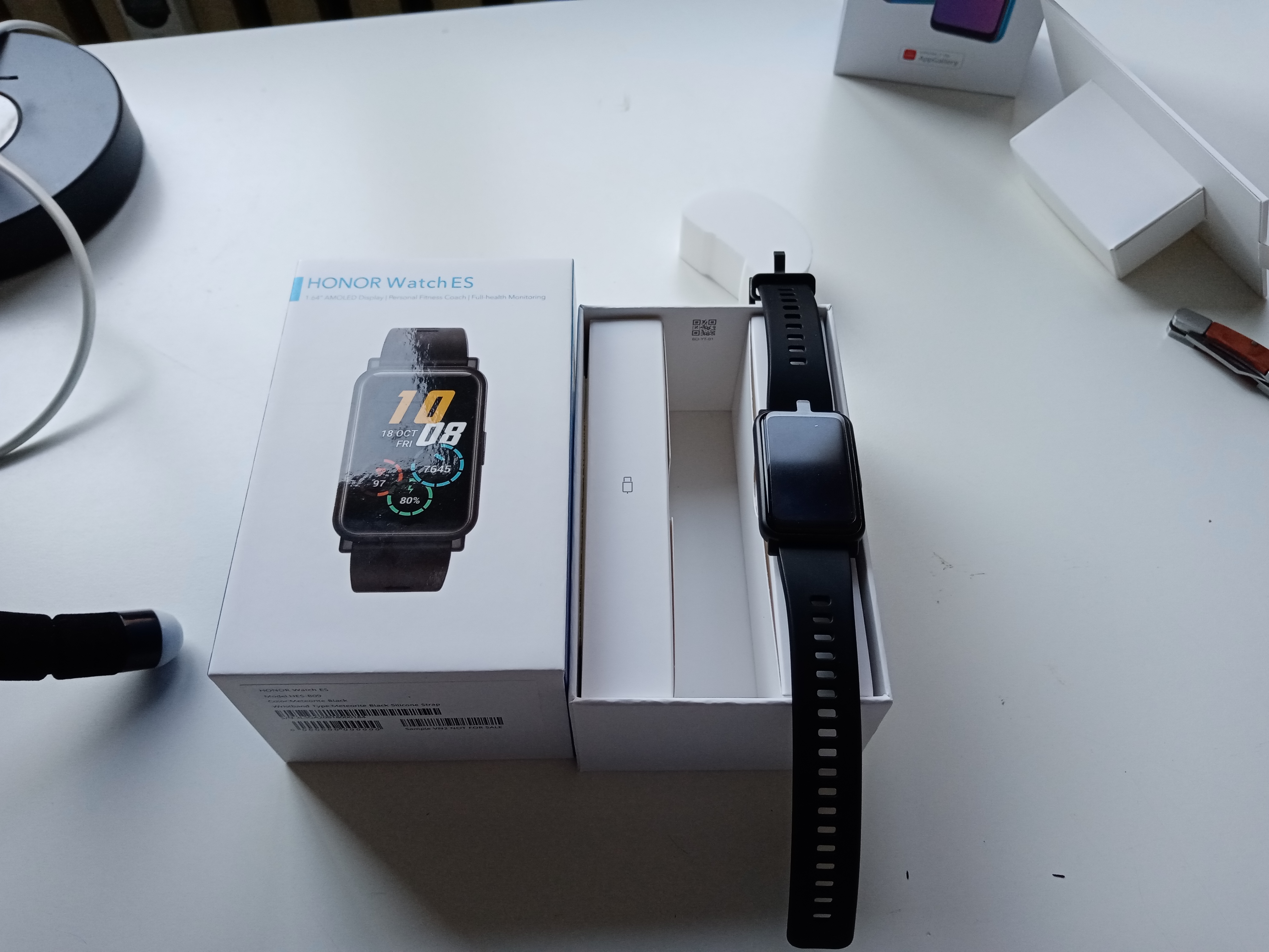 pBuongiorno-a-tutti-Honorfans-Ho-appena-ricevuto-il-nuovo-Watch-ES-e