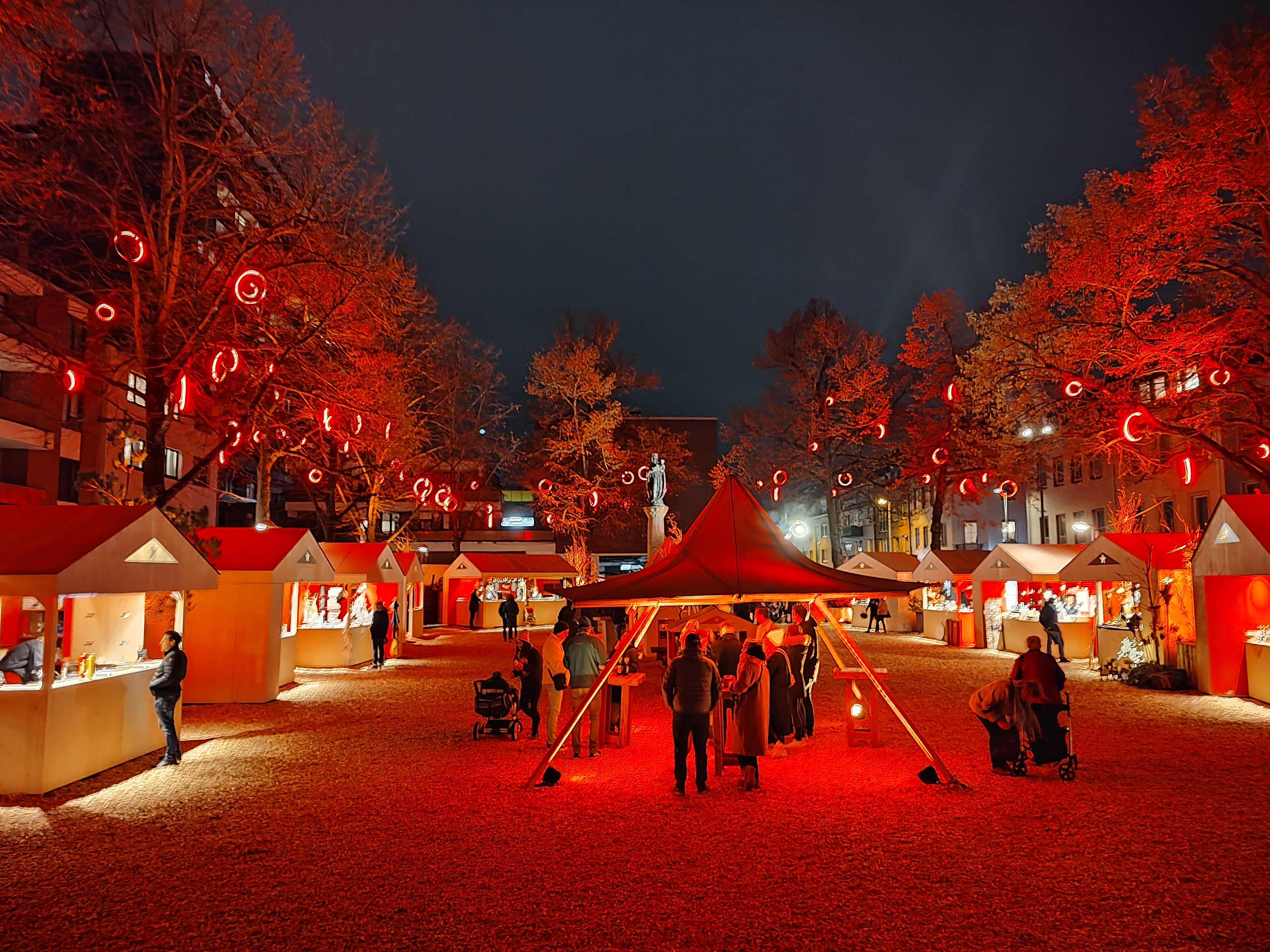 p-styletext-align-centerstrongspan-stylefont-size24pxcolorrgb25500Una