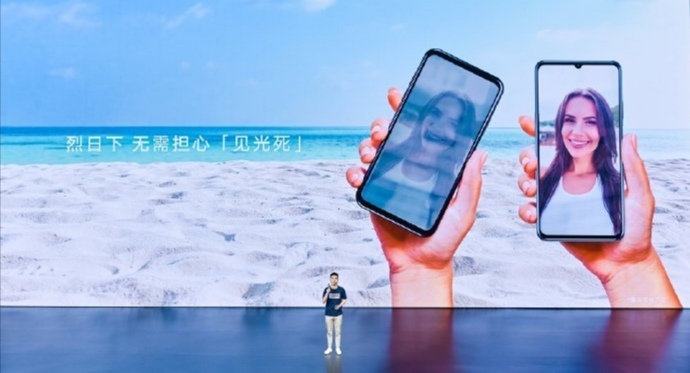 HonornbspX10nbspMaxnbsp5GnbspLaunchednbspwithnbspanbspmassivenbsp7