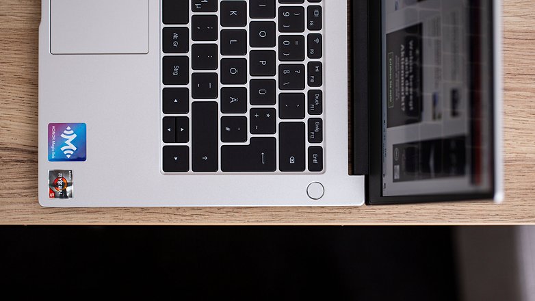 News-Honor-MagicBook-14-Review-Round-Up