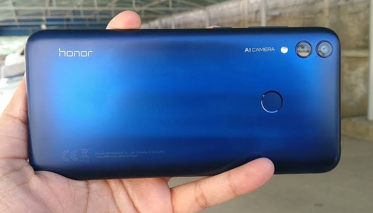 Honor-8c-which-is-best-mobile-under-prices-ever