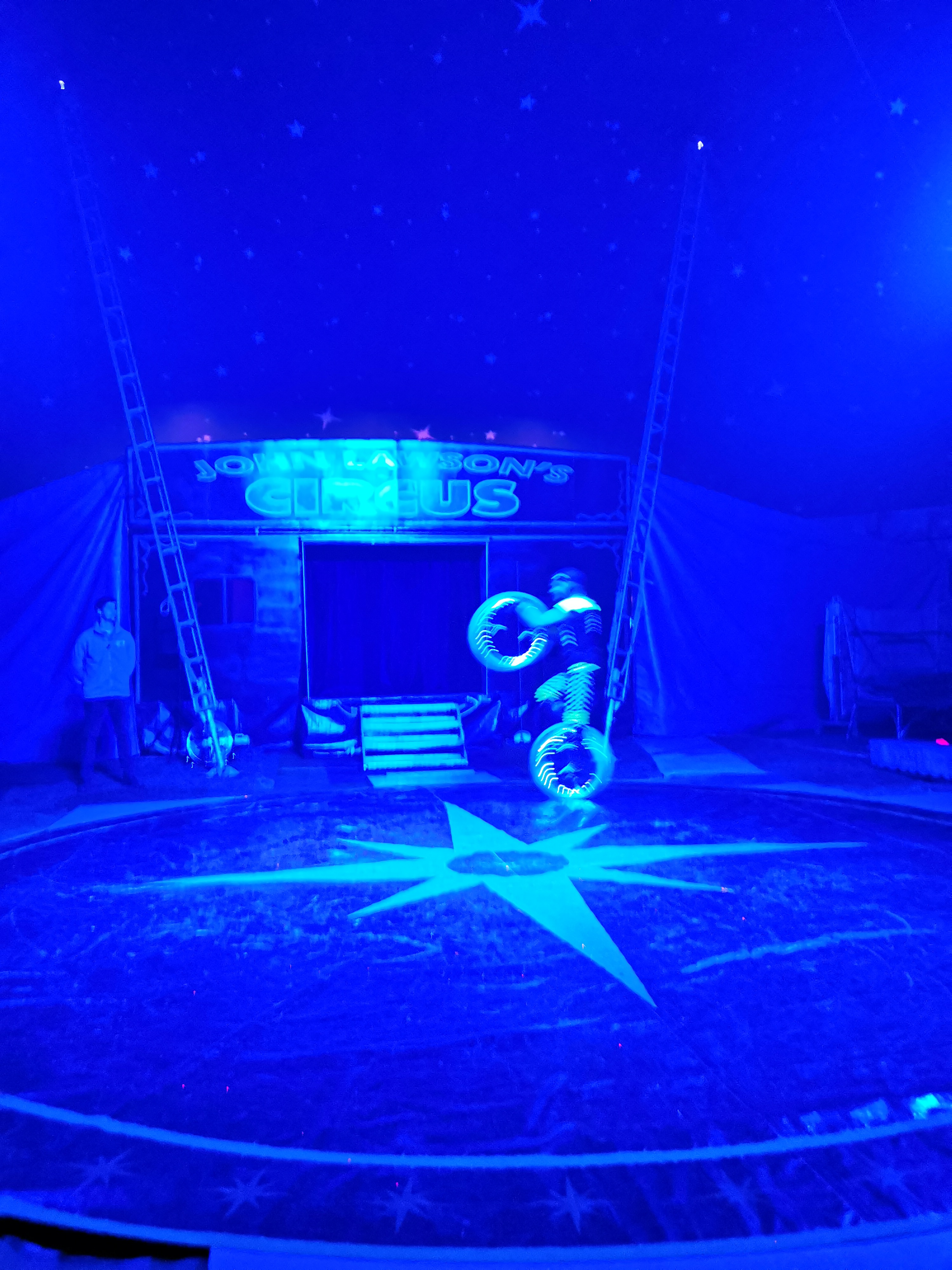 Fan-Review-Honor-View-amp-20-Series-Night-Mode