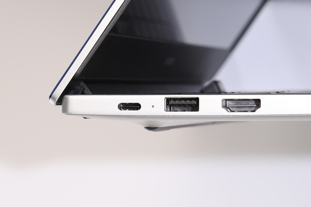 MagicBook-A-Laptop-You-Can-Take-Charge-Of---HONOR-MagicBook-14