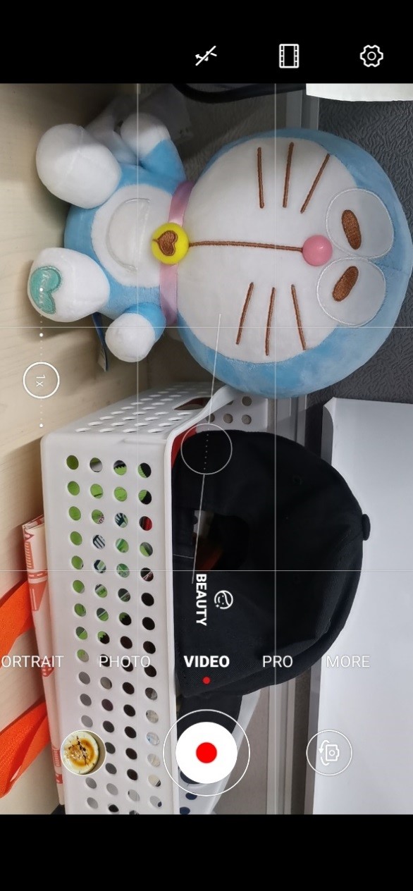 Magic-UI-Shooting-Video-on-the-Level-in-HONORs-Magic-UI-30