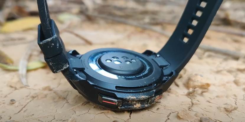 pReleased-on-4supthsup-September-2020-HONOR-Watch-GS-pro-is-billed-as