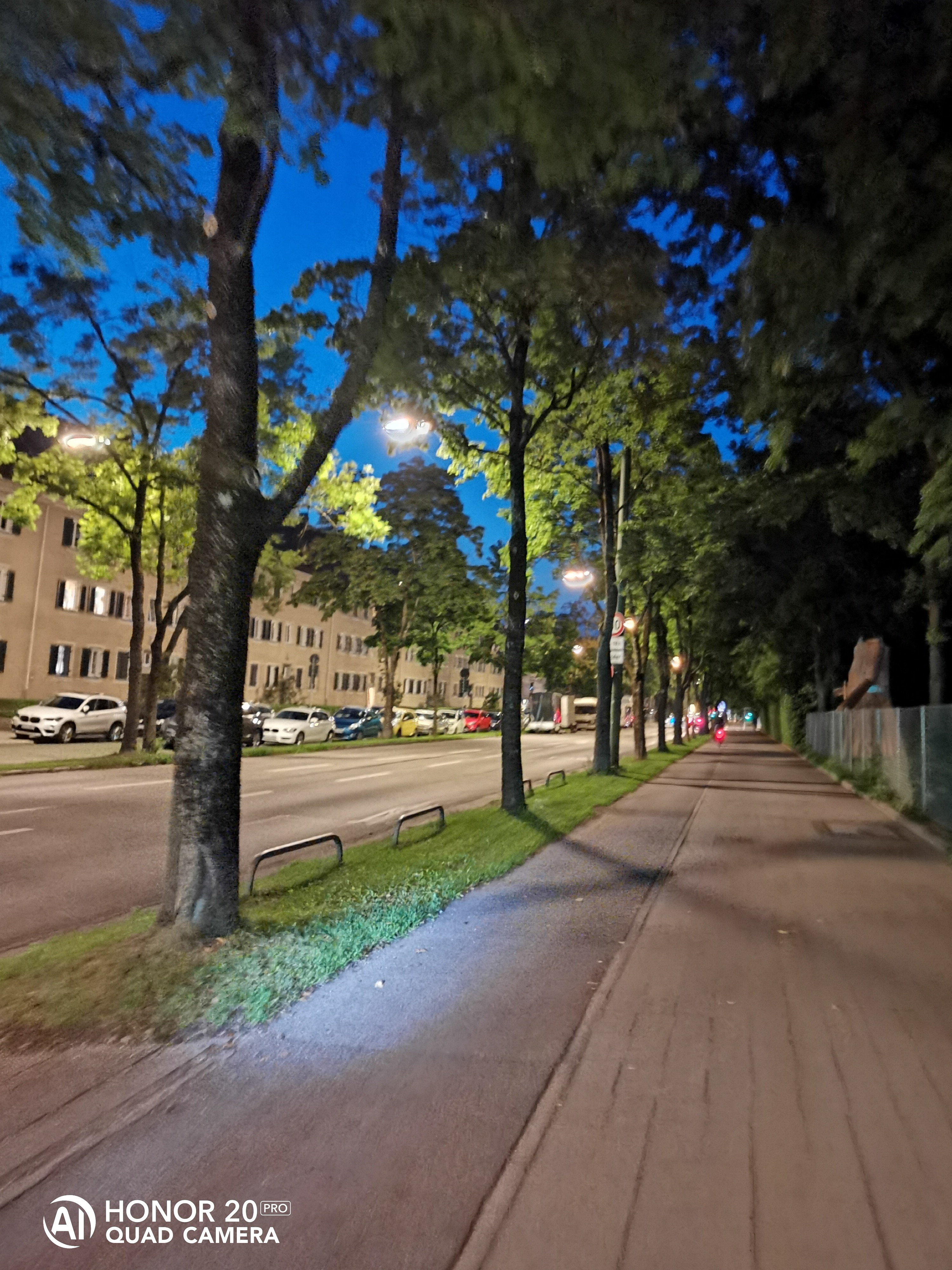 Camera-Feature-AIS-Super-Night-Mode-through-the-lens-of-HONOR-20-Pro