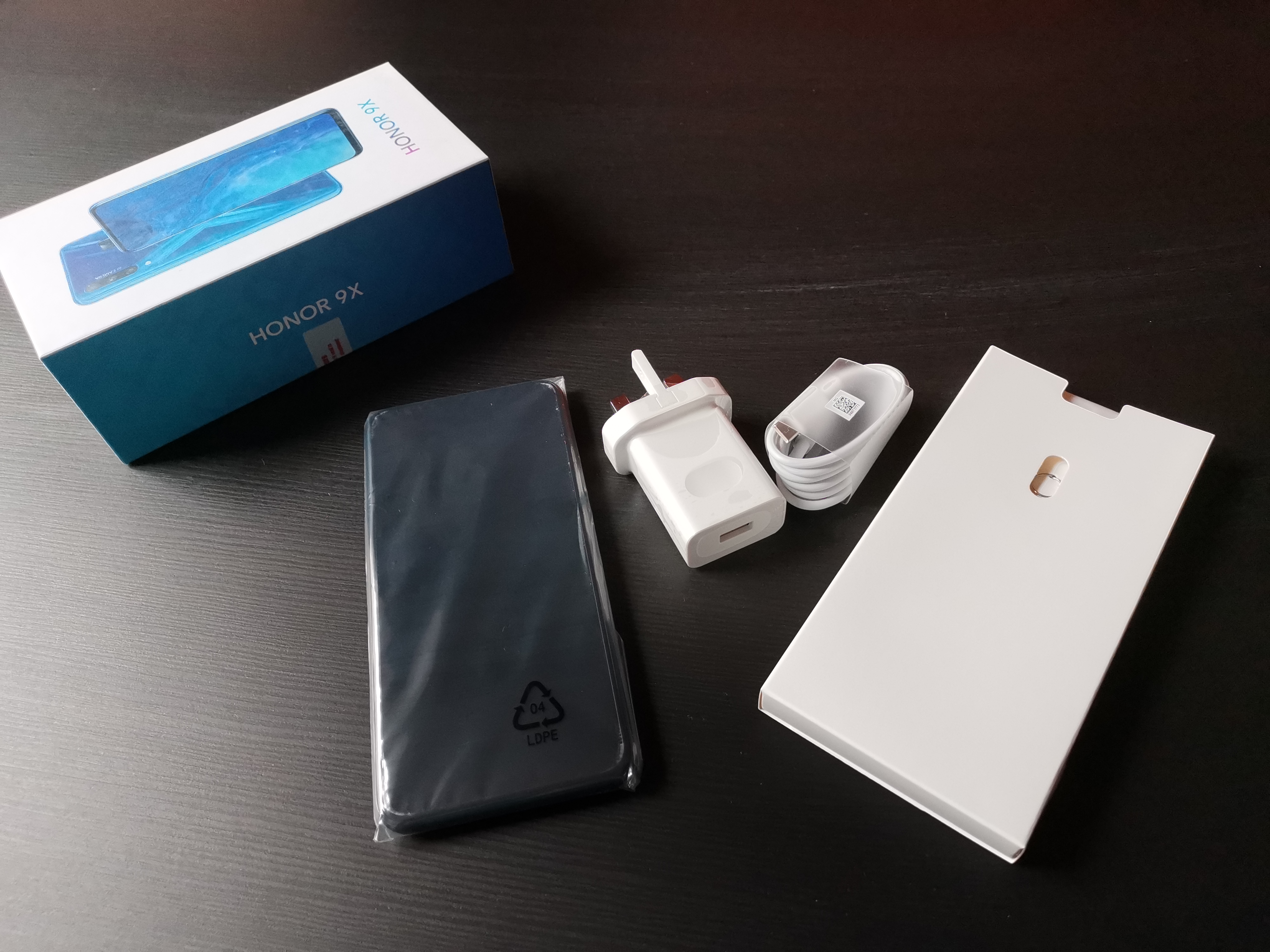 Honor-9X-Fan-Review-HONOR-9X-Early-Bird-Unboxing