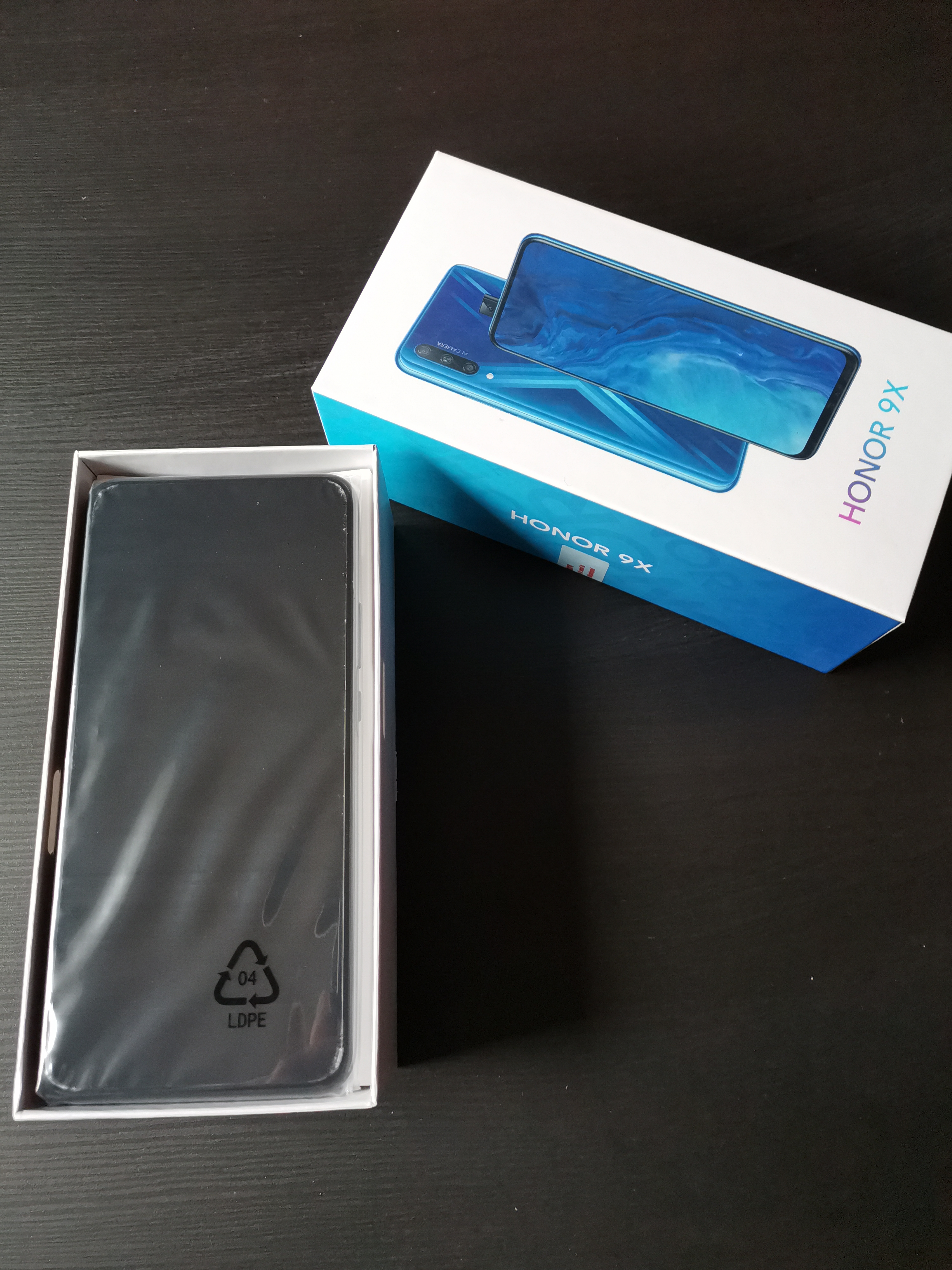 Honor-9X-Fan-Review-HONOR-9X-Early-Bird-Unboxing