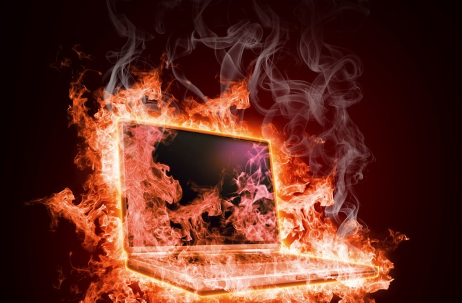 Geek-Lab-Why-is-your-laptop-overheating-Find-the-money-saving-tips-here