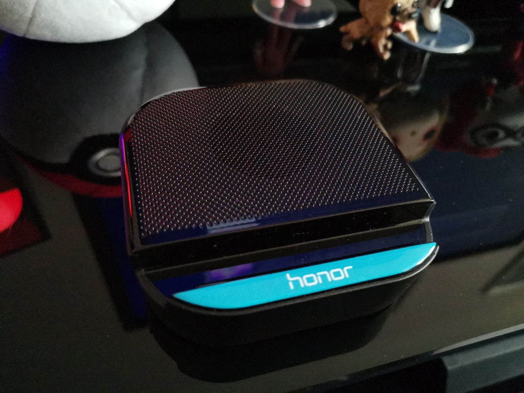 Honor bluetooth sale speaker i5