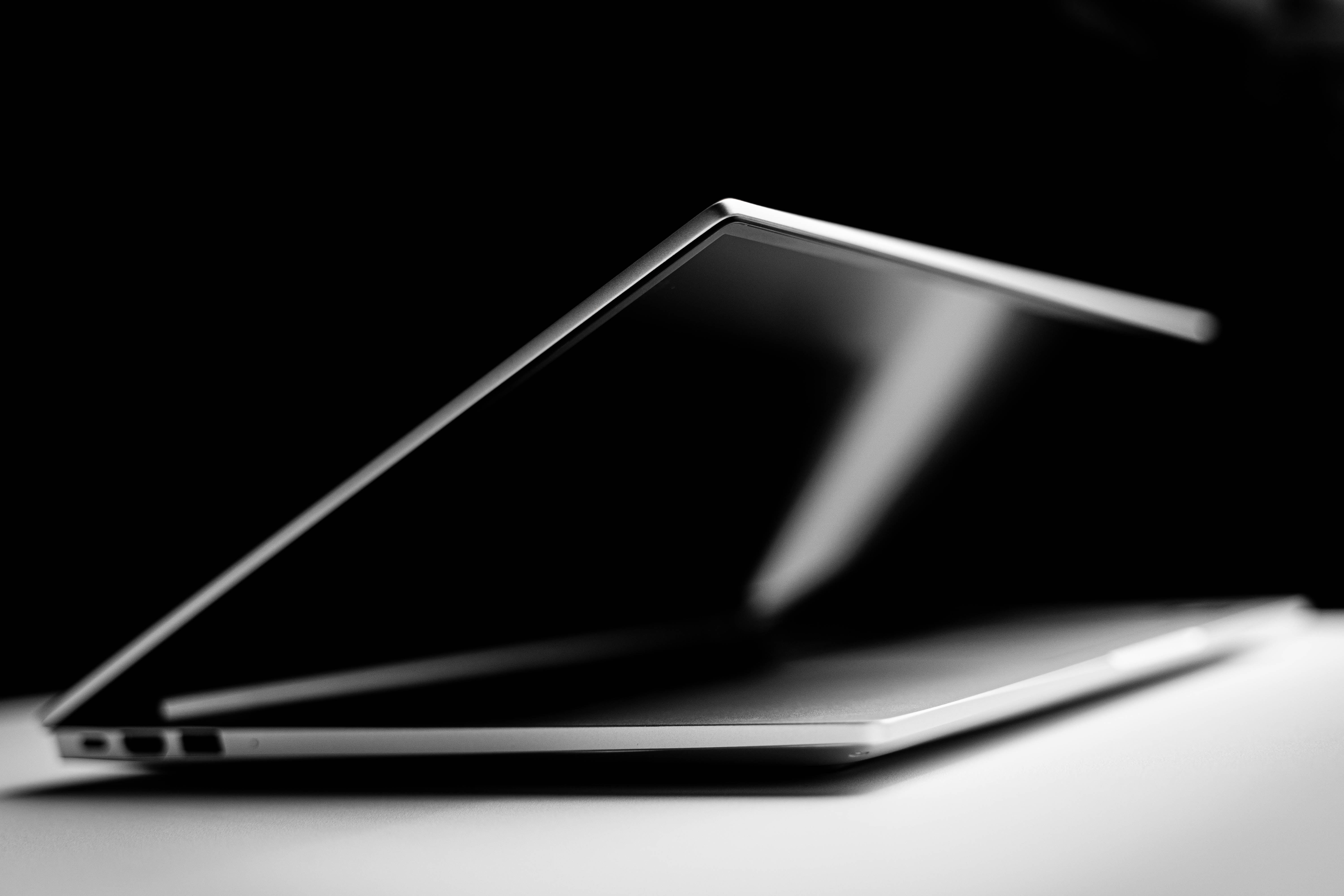 pstrongspan-stylefont-size24pxThe-New-HONOR-MagicBook